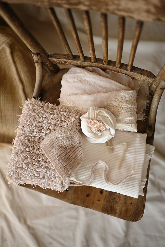 Newborn White/Beige Bundle
